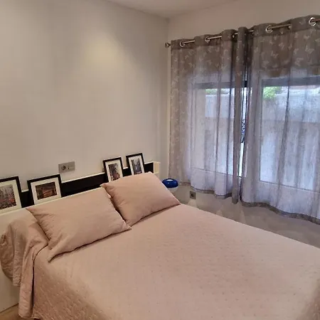Alarcon 23 - Para 5 Pax Apartment